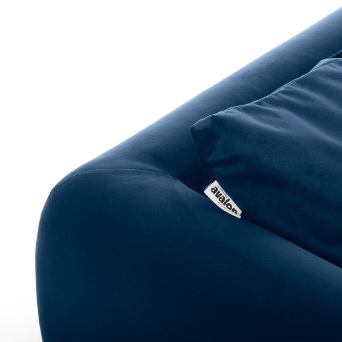 Divano Hug Avalon in Velluto per Sala d'attesa o Zona Living Dim: 84x190xH 68cm