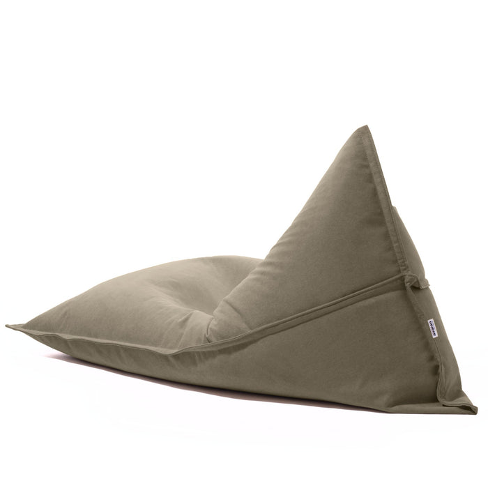 Pouf Shongo medio a forma di triangolo in tessuto antimacchia Dali per interno dim: 90x135 cm