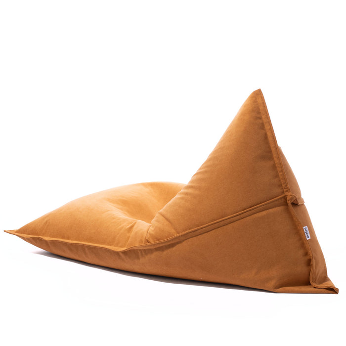 Pouf Shongo medio a forma di triangolo in tessuto antimacchia Dali per interno dim: 90x135 cm