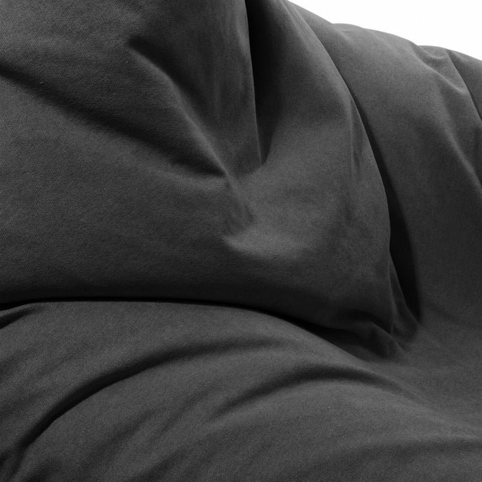 Pouf Shongo grande a forma di triangolo in tessuto antimacchia Dali per interno dim: 140x175 cm