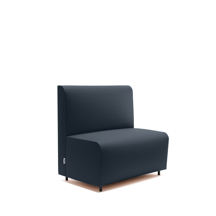 Divanetto Essence 2 posti per Ristoranti in finta pelle Mamba Dim 100x62xH88