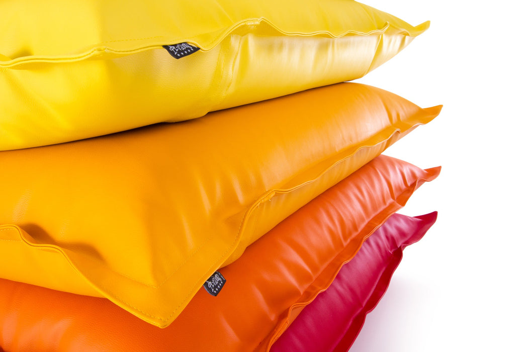 Pouf Poltrona Cuscino Thin medio in finta pelle antimacchia Mamba per esterno dim.90x135 cm