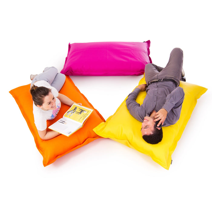Pouf Poltrona Cuscino Thin medio in finta pelle antimacchia Mamba per esterno dim.90x135 cm