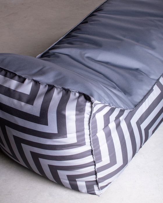 Pouf Lettino Badd L in Tessuto Geometrica per interno e per esterno Dim.70x160 cm