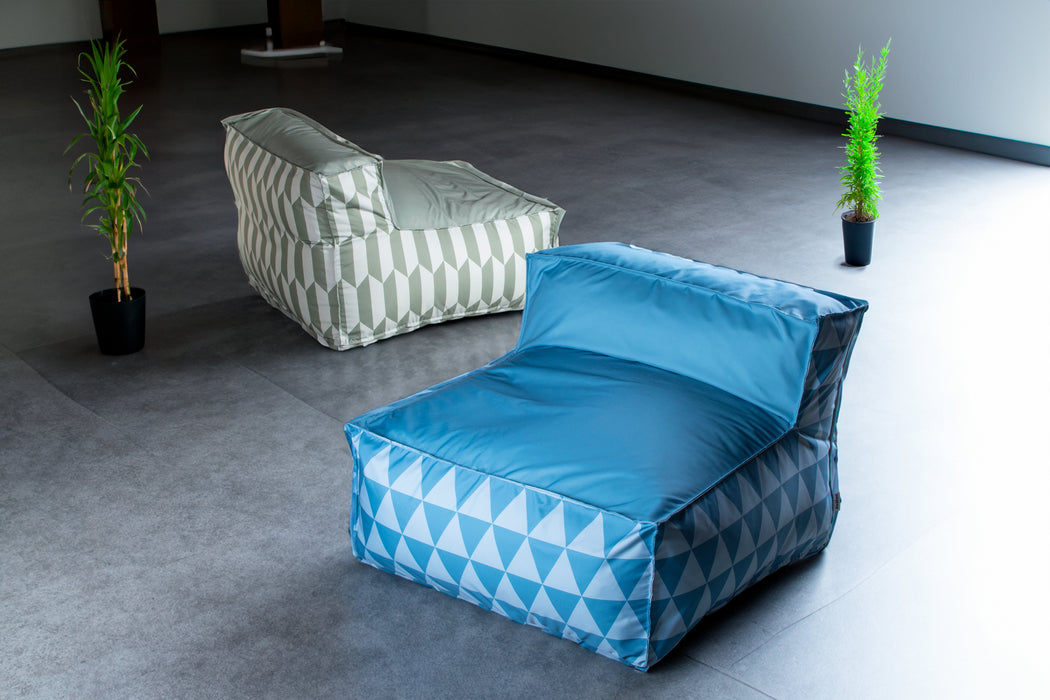 Pouf poltrona 1 posto Deluz in tessuto Geometrica per interno e per esterno. Dim. 98x98xH65 cm