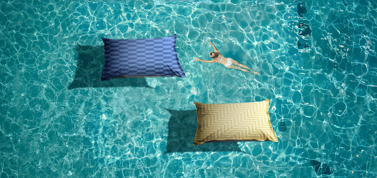 Pouf Cuscino Way Avalon Galleggiante in tessuto geometrica per esterno Dim: 175x140 cm