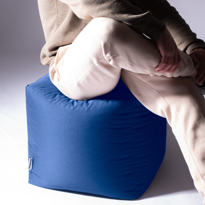 Avalon Pouf Poltrona Cubo Jive Made in Italy di dimensioni 50x50x H 45cm
