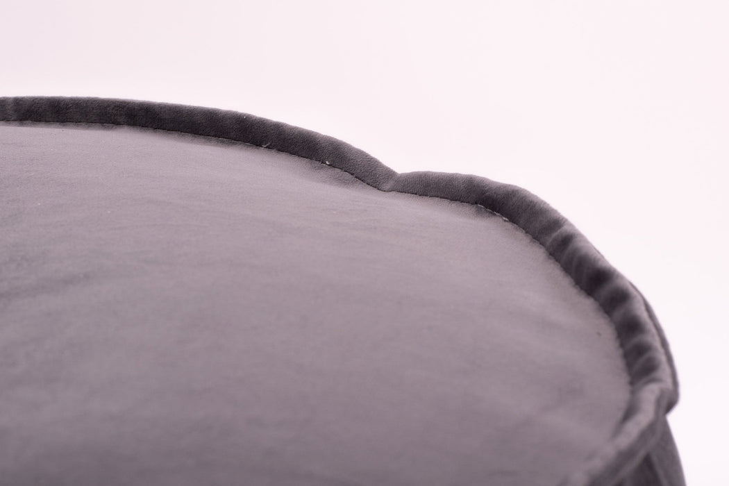 Pouf cilindro poggiapiedi Belt in velluto con cintura in nylon