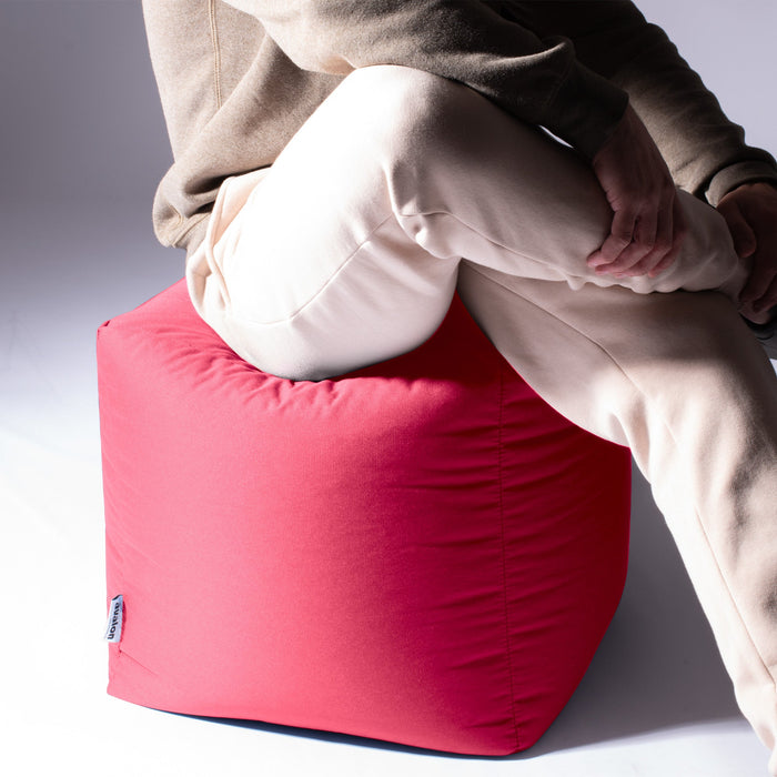 Avalon Pouf Poltrona Cubo Jive Made in Italy di dimensioni 50x50x H 45cm