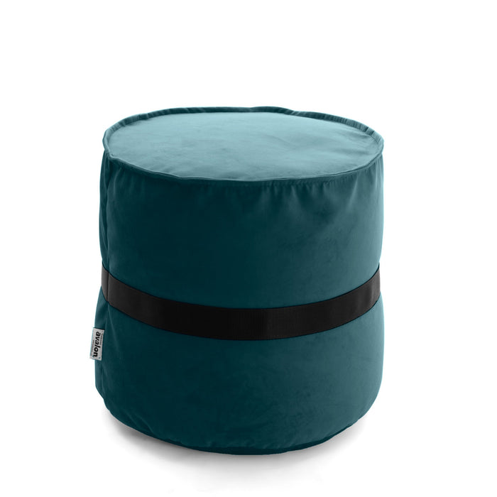 Pouf cilindro poggiapiedi Belt in velluto con cintura in nylon