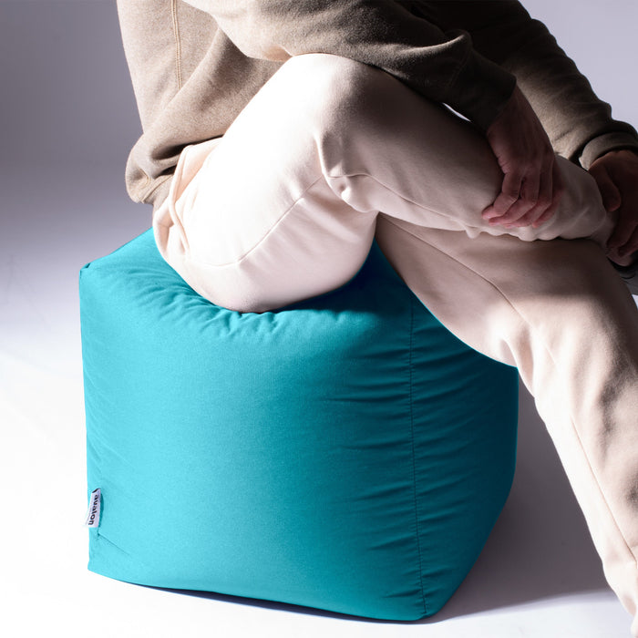 Avalon Pouf Poltrona Cubo Jive Made in Italy di dimensioni 50x50x H 45cm