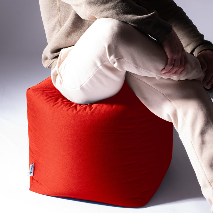 Avalon Pouf Poltrona Cubo Jive Made in Italy di dimensioni 50x50x H 45cm
