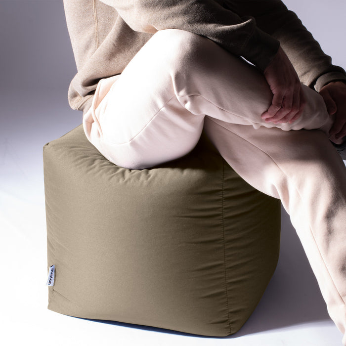 Avalon Pouf Poltrona Cubo Jive Made in Italy di dimensioni 50x50x H 45cm