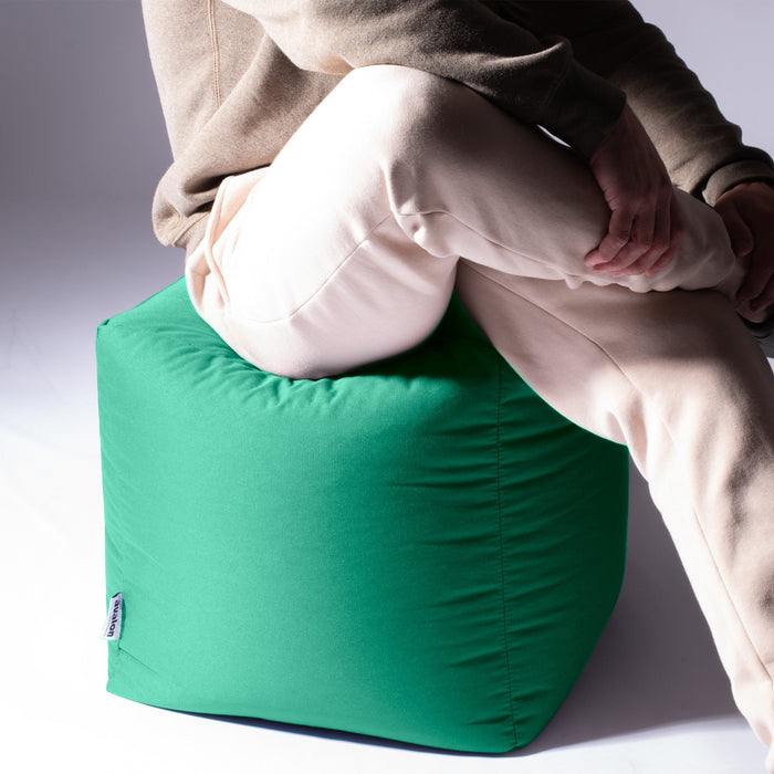 Avalon Pouf Poltrona Cubo Jive Made in Italy di dimensioni 50x50x H 45cm