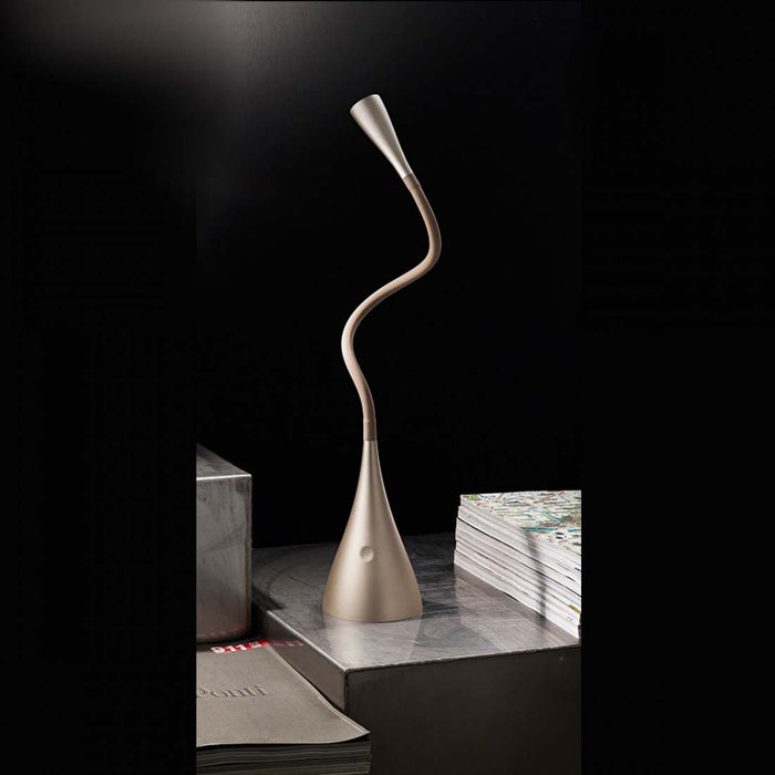 Snake - Lampada da Tavolo - Perenz