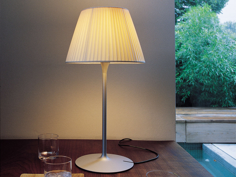 Romeo Soft Table - lampada da tavolo -  Flos