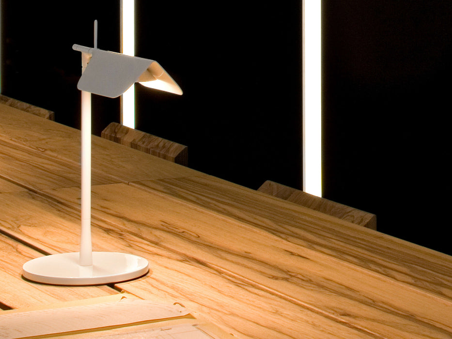 Tab Table - lampada da tavolo - Flos